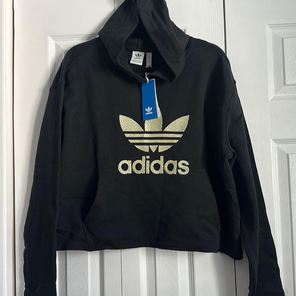NWT Women’s Adidas Hooded Sweatshirt Oversized sz Small